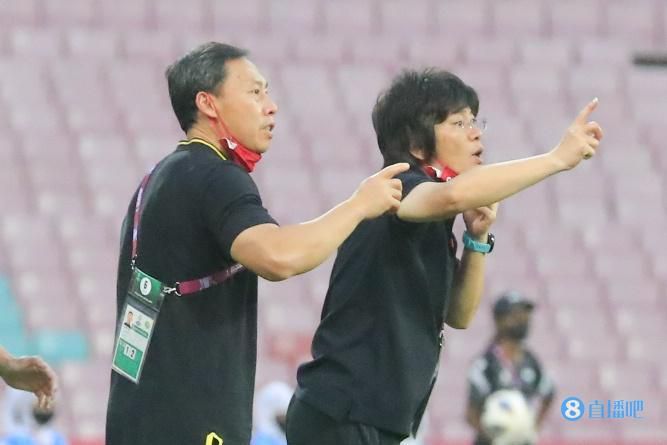 此外，他还提出了一个有趣的观察——“双人成行”。
