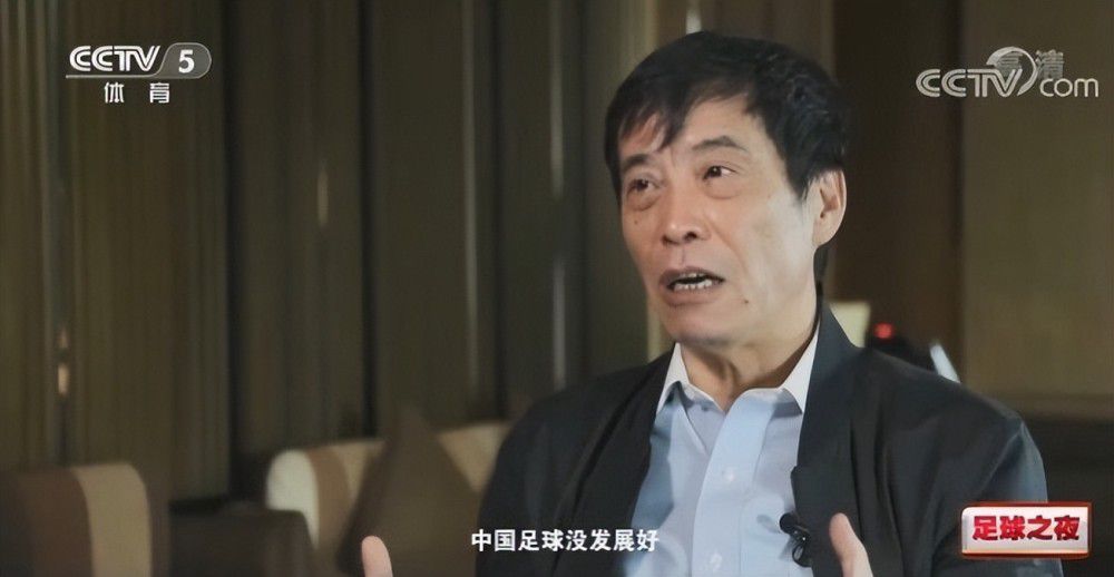 今日，片方曝光钟楚曦“蜕变”主题剧照，彻底揭开钟楚曦 《荞麦疯长》曝全新特辑 马思纯钟楚曦杀青泪崩 2020-08-06 电影《荞麦疯长》将于8月25日七夕情人节全国上映，由马思纯、钟楚曦、黄景瑜主演，陈正道监制，徐展雄自编自导，藤井树担任制片人。