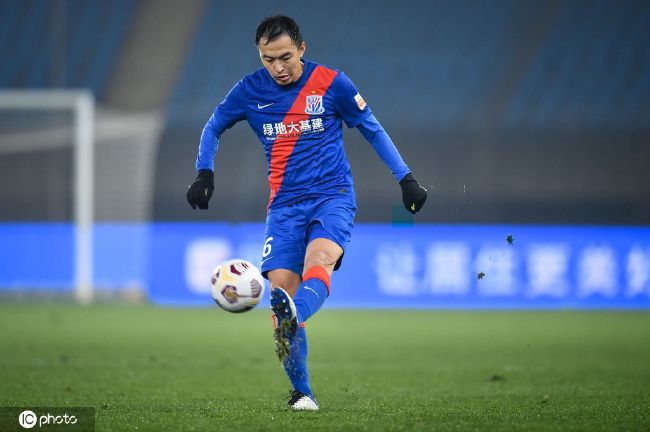 田纳特将麦克白的野心与挣扎诠释得淋漓尽致。