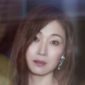《歌舞青春》女主凡妮莎订婚 男方是棒球运动员 2023-02-03 近日，据外媒报道，《歌舞青春》女主角凡妮莎·哈金斯与小七岁的棒球运动员男友科尔·塔克订婚，但目前双方暂未回应。